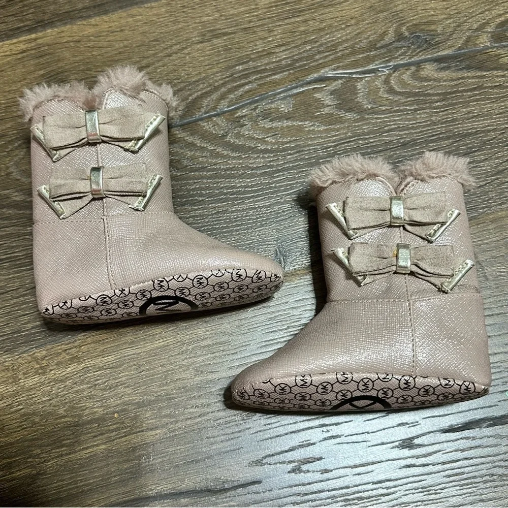 Baby girl Michael Kors boots 0-6 months